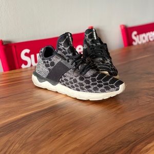 ADIDAS ORIGINALS TUBULAR size 13